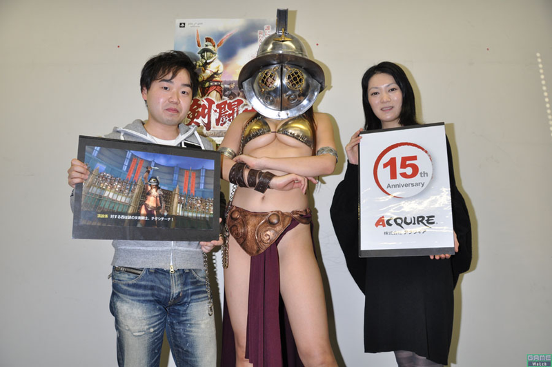 Illustration for article titled NSFW: Bikini Gladiator Underboob Cosplay Features Smaller Bikini, Princess Leia